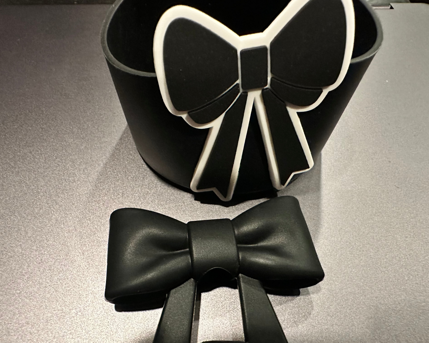 Big Bow Black and White Silicone boot. Cup Accessories. Matching set with Straw Topper
